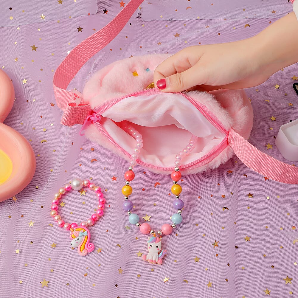 Heart-shaped unicorn cartoon bag for magical vibes Unicorn heart shoulder bag for fun and fashionable looks