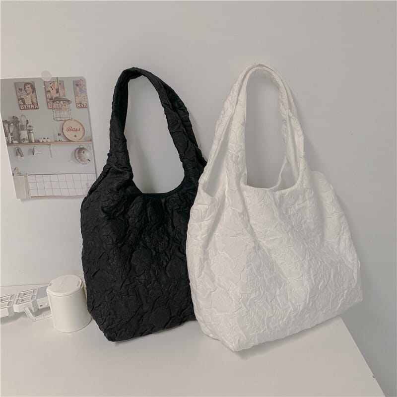Pleated Japanese style aesthetic, artistic and chic INS fashion for modern outfits