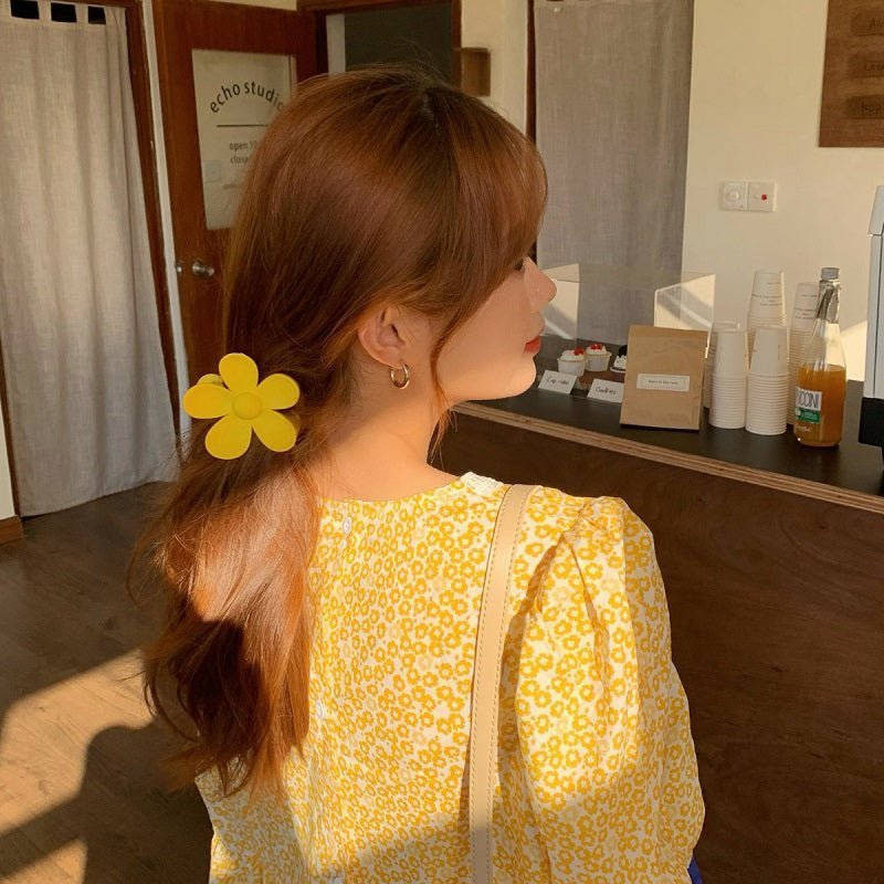 9pcs Flower Shape Hair Claw Clip (4004) - Set of Floral Hair Clips for Easy and Quick Hairstyling