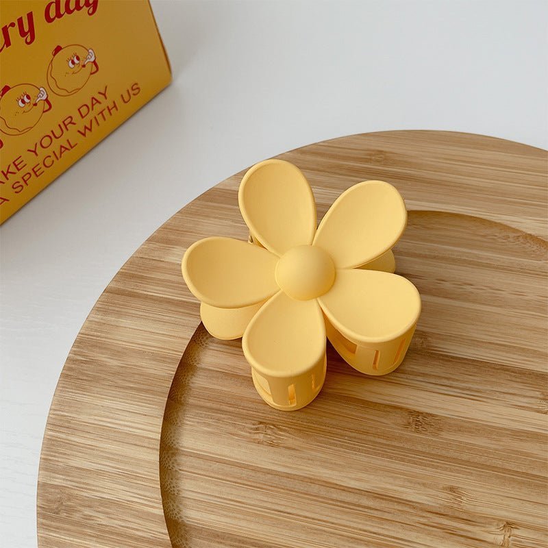 4004 Flower Shape Hair Claw Clips - Decorative Hair Clips for Women’s Hair Accessories Collection