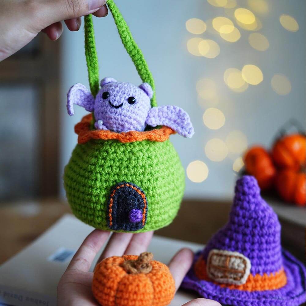 Trick or treat Happy Halloween-Sugar bag little house- Crochet Kit(13001)