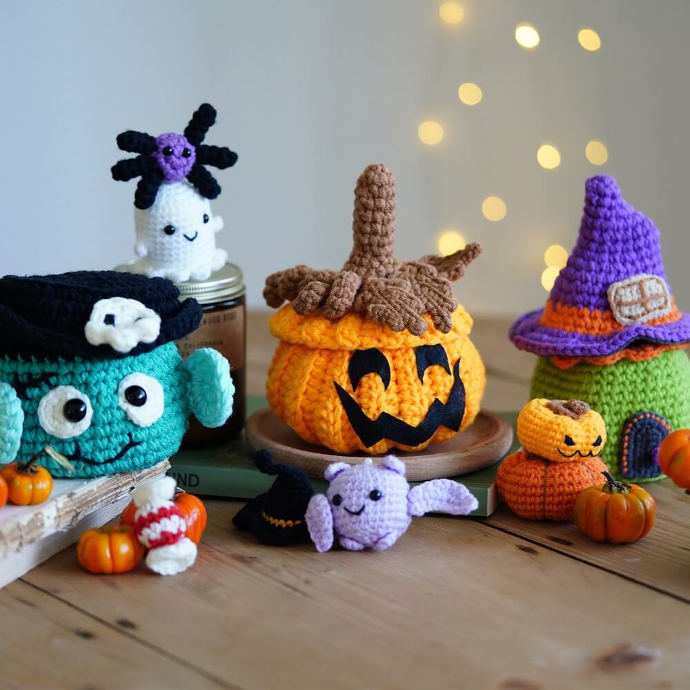 Trick or treat Happy Halloween-Pumpkin candy bag- Crochet Kit(13002)