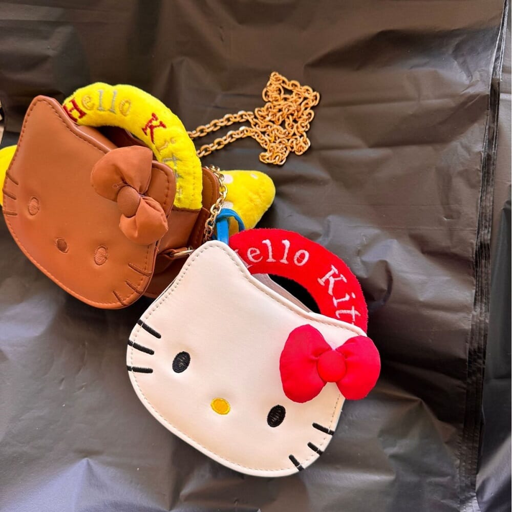 Kawaii style Kelly mini handbag with cat design  KT cat plush handbag with top handle for girls