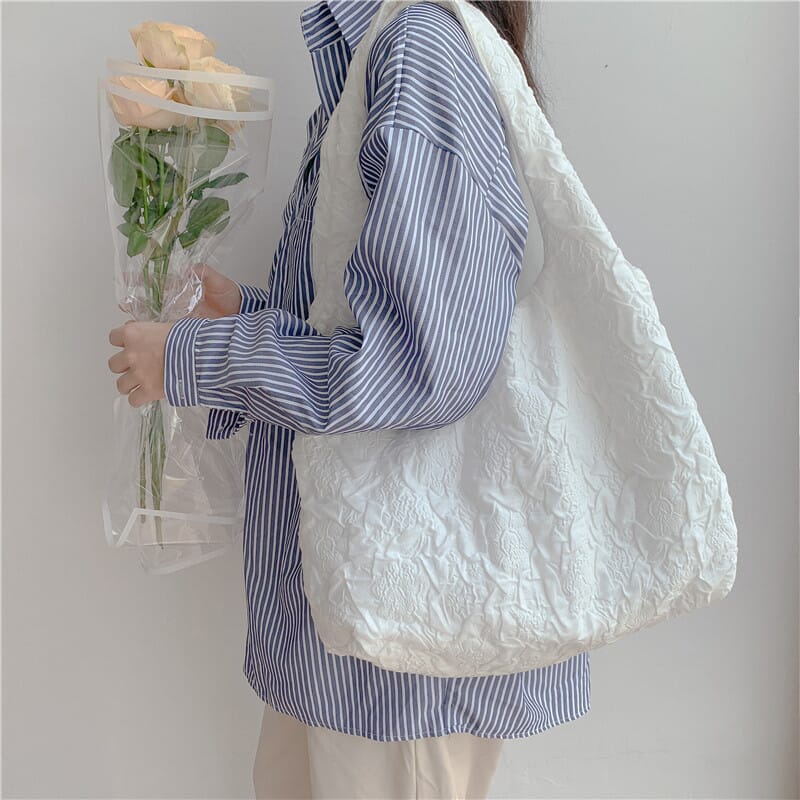 Japanese style pleated design, artistic and trendy INS aesthetic for a unique fashion statement  INS pleated aesthetic, Japanese-inspired design for a chic and fashionable look