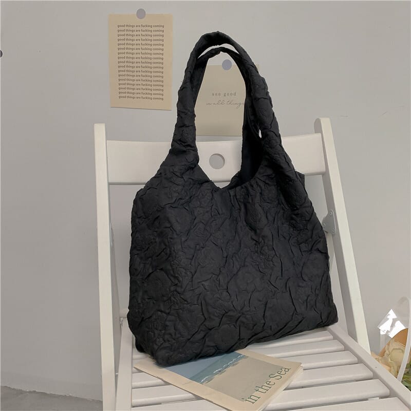 Japanese aesthetic pleated design, artistic INS style for a modern and elegant vibe  Pleated Japanese INS fashion, artistic and aesthetic design for a refined and stylish accessory