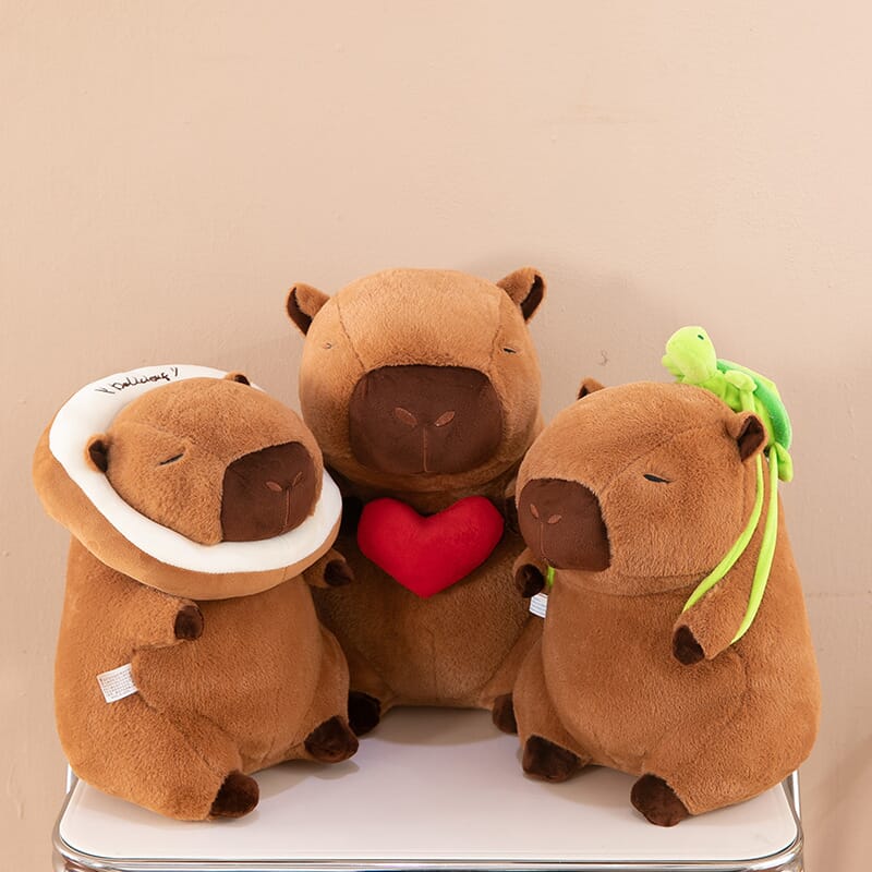 Adorable capybara plush doll, perfect gift for kids and capybara fans