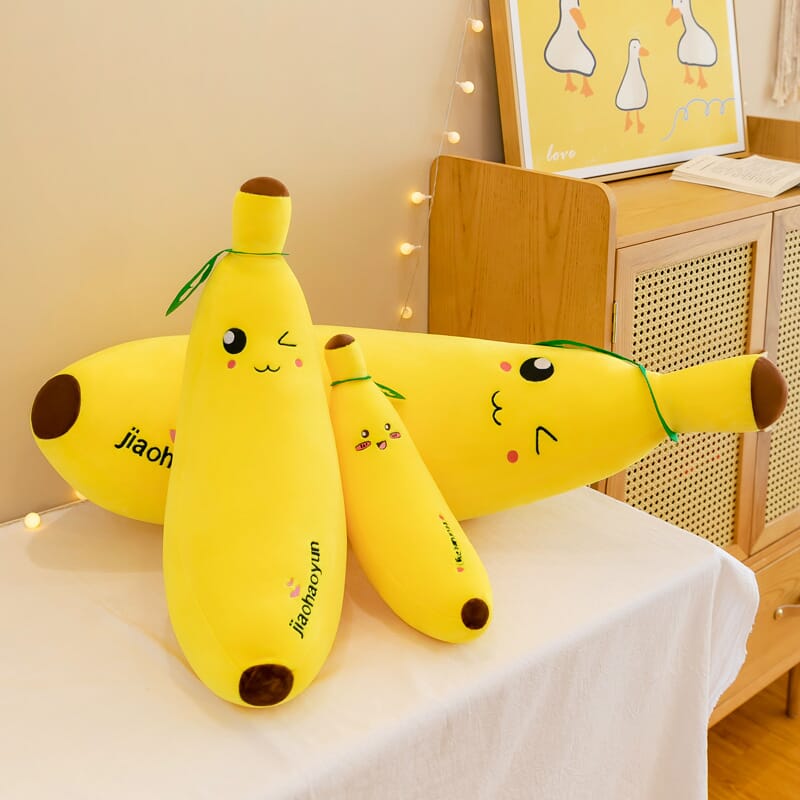 Cute banana plush doll, soft and lifelike simulation fruit toy