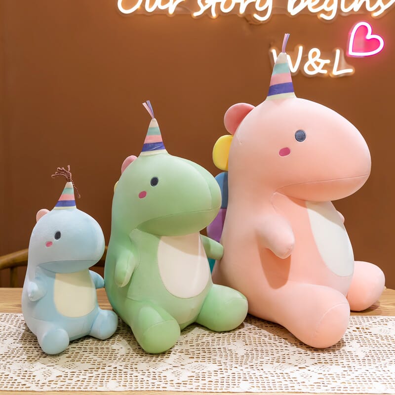 Cute dinosaur plush toy, soft and cuddly stuffed animal for kids