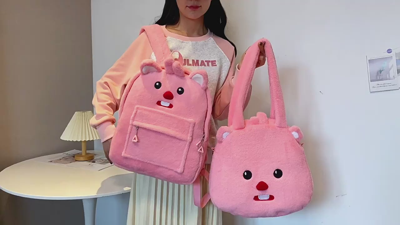 Soft plush cartoon backpack with Loopy beaver design  Loopy little beaver kids shoulder bag for school